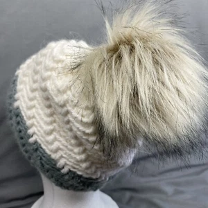 Handmade Alpaca Crochet Hat Beenie Blue White Faux Fur Pompom Birthday Present - Picture 1 of 6