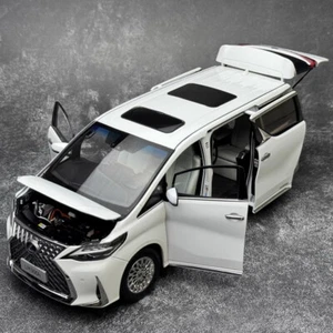 KYOSHO 1/18 Scale LEXUS LM300h MPV White Diecast Car Model Toy Gift NIB - Picture 1 of 8