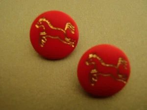 2 Small Vintage Red Glass Horse Buttons 13mm shank stallions sew collect jewelry - Picture 1 of 2