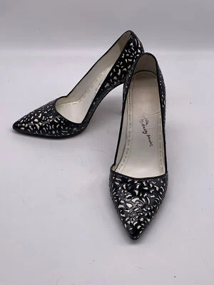 Alice+ Olivia Black White Leather Geometric Print Pointed Toe Pumps sz 36.5  - Image 1 of 4