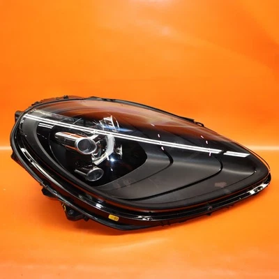 PORSCHE MACAN HEADLIGHT RIGHT PASSENGER 2019 2020 2021 FULL LED PDLS 95B941010AN - Image 1 of 4