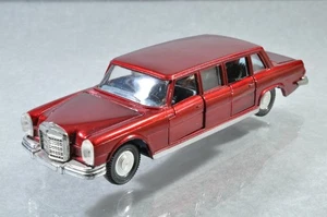 BI933 Dinky Toys GB #128 Mercedes-Benz 600 Pullman Limousine B-/- - Picture 1 of 3