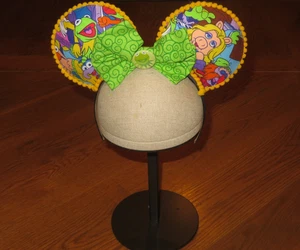 Custom Made MUPPETS Headband MICKEY MOUSE EARS with Kermit Bow - Picture 1 of 5