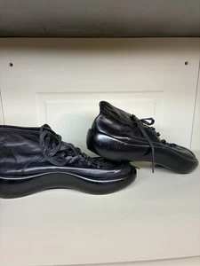 Robert Clergerie Paris schwarze Leder Schnürstiefeletten Plateau Keilabsatz Größe 8 - Bild 1 von 6