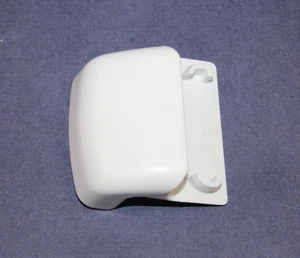 Magic Chef Refrigerator : Door Shelf Retainer Bar End Cap (61006171) {P9236} - Picture 1 of 6