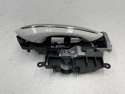 13 14 15 16 BMW 650i F06 Manija de puerta exterior paso derecho trasero blanco 1545 OEM Foto 1 de 4