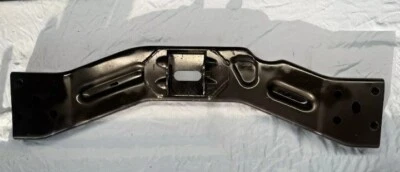 Поперечный элемент коробки передач для Jeep Liberty KJ 2002-2003 годов выпуска - Изображение 1 из 4