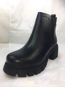 SODA-RITA Women CHUNKY PLATFORM ELASTIC ANKLE Boot 2.5" Chunky Block Heel LUGGED - Picture 1 of 12