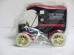 1:25 scale Limited Edition, Collector Series #4 Texaco 1905 Ford Delivery Car - Picture 1 of 5