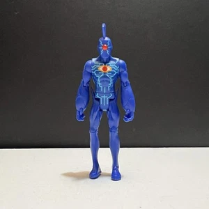 "Figura de acción DC Universe Infinite Heroes Crisis OMAC 3,75""" - Imagen 1 de 7
