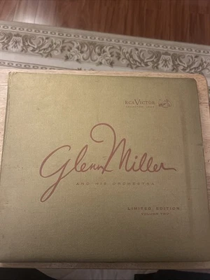 Glenn Miller And His Orchestra Limited Edition Collectors Issue Volume Two 5 Lp - Image 1 of 4