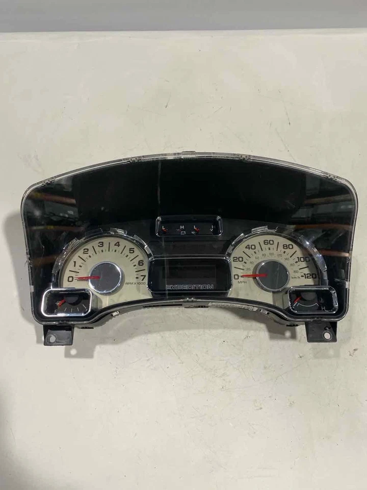 Used Speedometer Gauge fits: 2012 Ford Expedition cluster floor shift MPH w/mess Foto 1 de 4