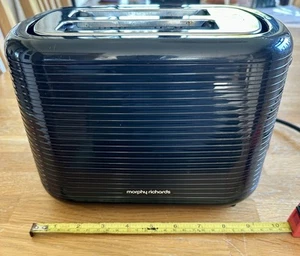 Morphy Richards 2 Slice Toaster. Includes Reheat And Defrost Settings. Black. - Picture 1 of 6