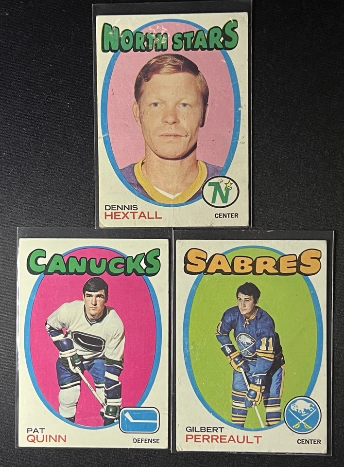 Lot Of 3 1971-72 Topps Hockey Cards Gilbert Perreault , Pat Quinn Dennis Hextall - Image 1 of 4