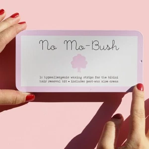 No Mo-Bush waxing strips for the bikini hair removal kit - Picture 1 of 3