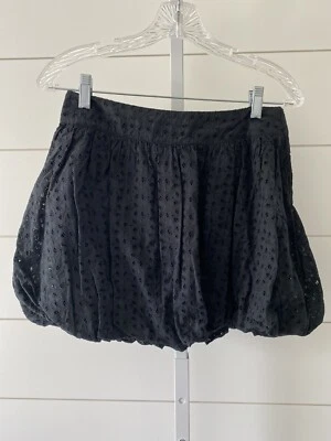 Minifalda Luella para Target con ojales burbuja. Talla 1. Foto 1 de 4