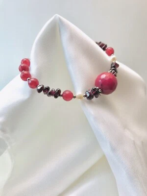 Bracciale giada porpora granato e perle di fiume naturali su argento 925 rodiato - Immagine 1 di 2