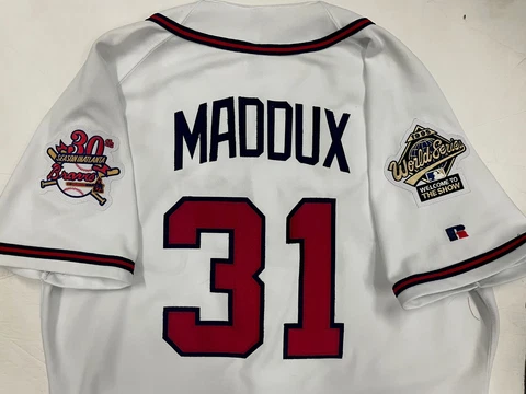 Authentic Vintage MLB Russell Athletic Atlanta Braves Greg Maddux Jersey 48 Cover