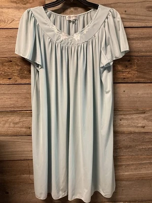 Vestido de Noche Miss Elaine Clásico Azul Bordado Floral Talla XL Para Mujer Usado en Excelente Condición Foto 1 de 4