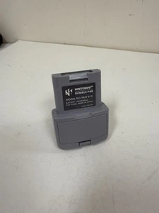 NINTENDO 64 MODELL NR. NUS-013 NEUWERTIG OEM GETESTET ARBEITSCONTROLLER GRAU - Bild 1 von 3