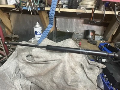 QM 710 及其他? 座椅靠背支柱 — 第 1/2 张图片