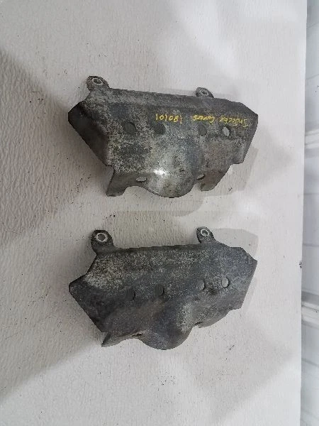 Cubierta de inyector de combustible Subaru Forester 2011-16 *JUEGO* Foto 1 de 4