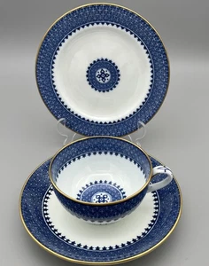 Wedgwood Etruria Bone China Lynn 8784 Trio Cup Saucer Side Plate Blue Gold 1920s - Picture 1 of 18