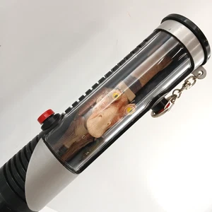 Reloj Coleccionista Star Wars Episodio I Jar Binks con Vitrina de Sable de Luz - Imagen 1 de 15