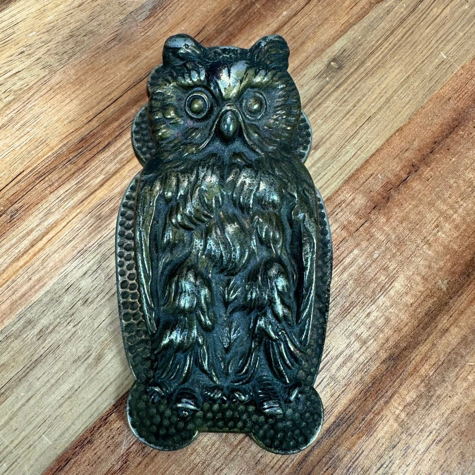 Antiguo Latón/Hierro Fundido #5189 Búho Cornudo Clip de Papel Carta Receta Soporte Escritorio Foto 1 de 4
