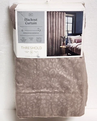 Panel de cortina de terciopelo con estampado de guepardo en relieve Blackout 1 pieza umbral marrón Foto 1 de 4