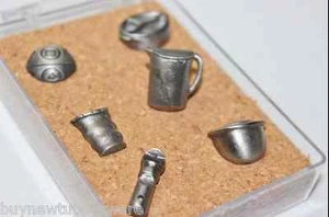 6 x Tupperware Pines de Peltre Push Cuchara, Tazón, Jarra, Plato, Juguete con Forma Nuevo - Imagen 1 de 5