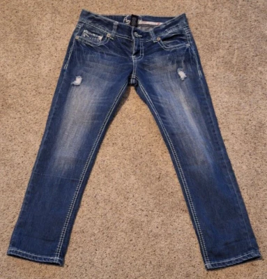 Amethyst Blue Denim Low Rise Ankle Distressed Sz 5 Jeans Junior Womens 30x24 - Image 1 of 4