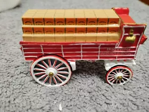 Hawthorne Village Budweiser Flatcar con alimentatore (02) - Foto 1 di 14