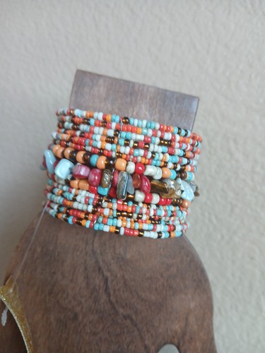 STONE ISLAND Braccialetto con perline fatto a mano di Bali perline multicolore con pietre nuovo con etichette