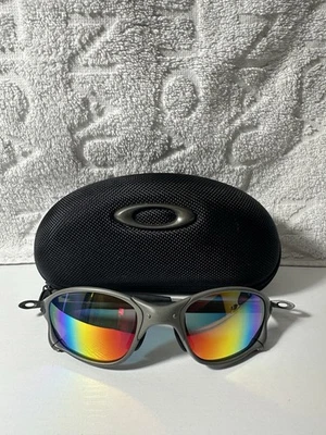 Gafas de sol Oakley.  2 Pared de vasos Foto 1 de 4