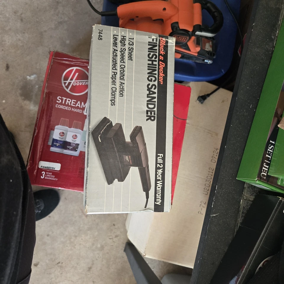 New Open Box Black+Decker 1/3 Sheet Finishing Sander 7448 028873074485 No Manual - Image 1 of 1