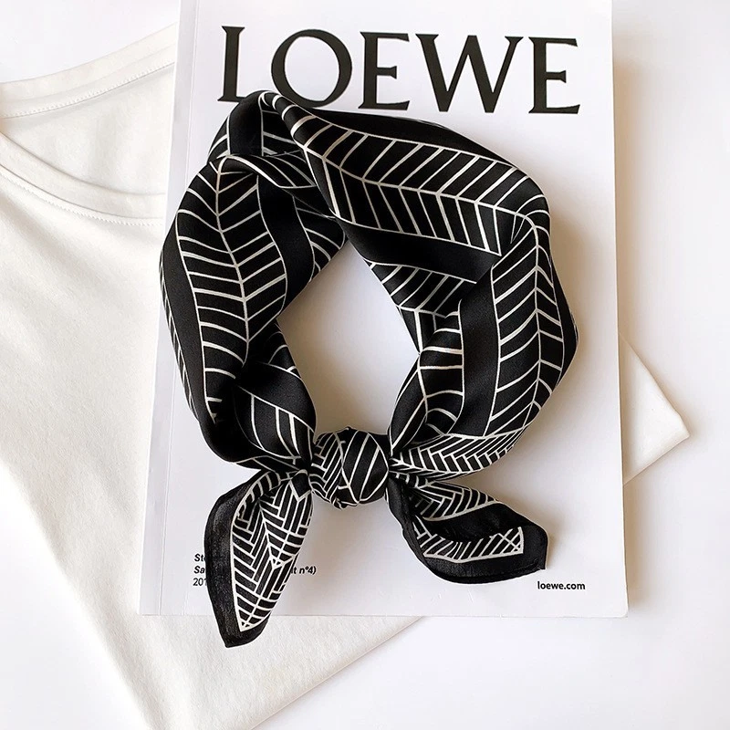 100%纯丝绸方巾女式丝绸领巾头巾围巾21x21 — 第 1/1 张图片