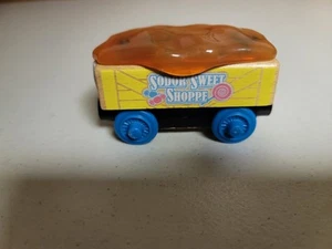 Thomas Wooden Sweet Shoppe Troublesome caramel Train Car - Picture 1 of 6