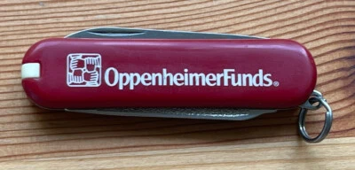 罕见老式“Openheimer Funds”标志 Victorinox ESCORT 瑞士军刀很好 — 第 1/4 张图片