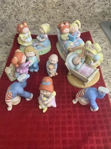 Vintage 1984 Cabbage Patch Kids Porcelain Figurines By Xavier- Original Lot Of 8 - Picture 1 of 16