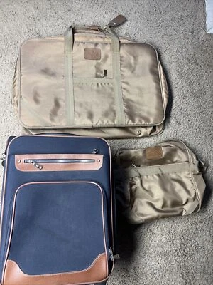 Bolsas de lona Pierre Cardin Paris New York limpias de 3 piezas para llevar de viaje con ruedas Foto 1 de 4