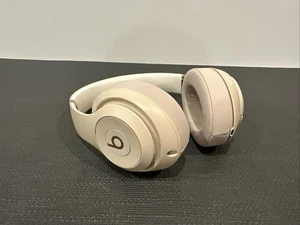 Beats Studio 3 Wireless Bluetooth Headphones Sandstone/light Beige - Picture 1 of 6