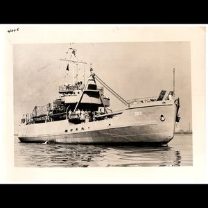 Vtg B&W Photo USS Murrelet AMS-303 U.S. Navy Minesweeper Mid-Century Ship Harbor - Picture 1 of 4