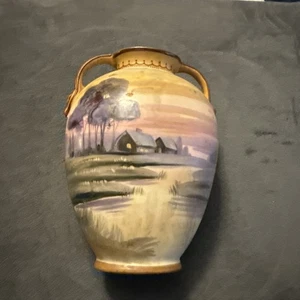 Vintage 6 Zoll handbemalte Nippon Vase Landschaft Design Japan - Bild 1 von 5