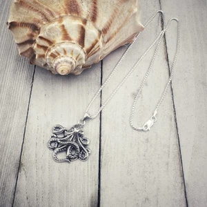 Octopus Sterling Silver Necklace Rounded Box Chain - Picture 1 of 11