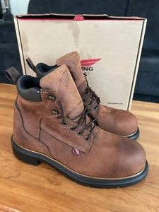 Red Wing - 4215 DynaForce - Steel Toe Waterproof Size 8.5 EE Made in the USA NEW - Picture 1 of 17