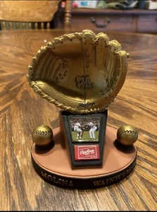 St. Louis Cardinals Molina / Wainwright Gold Glove stadium giveaway - Picture 1 of 4
