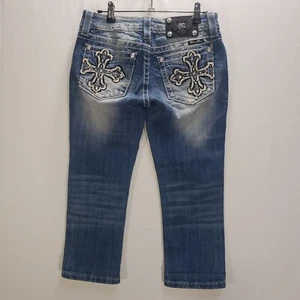 Miss Me Jeans Womens 27 Capri Medium Wash Cross Low Rise JP7022P NEW - Picture 1 of 9