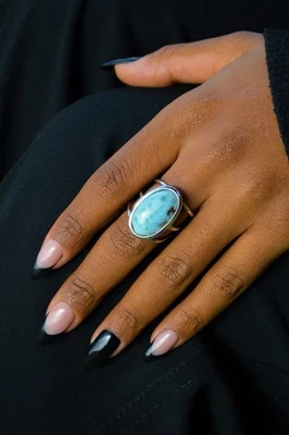 Anello con pietra Larimar ovale in argento 925 - Immagine 1 di 4