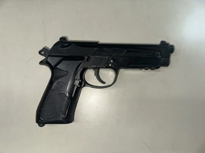 Beretta 90two Blowback Co2 BB Pistol 177 Caliber No Mag - Image 1 of 2